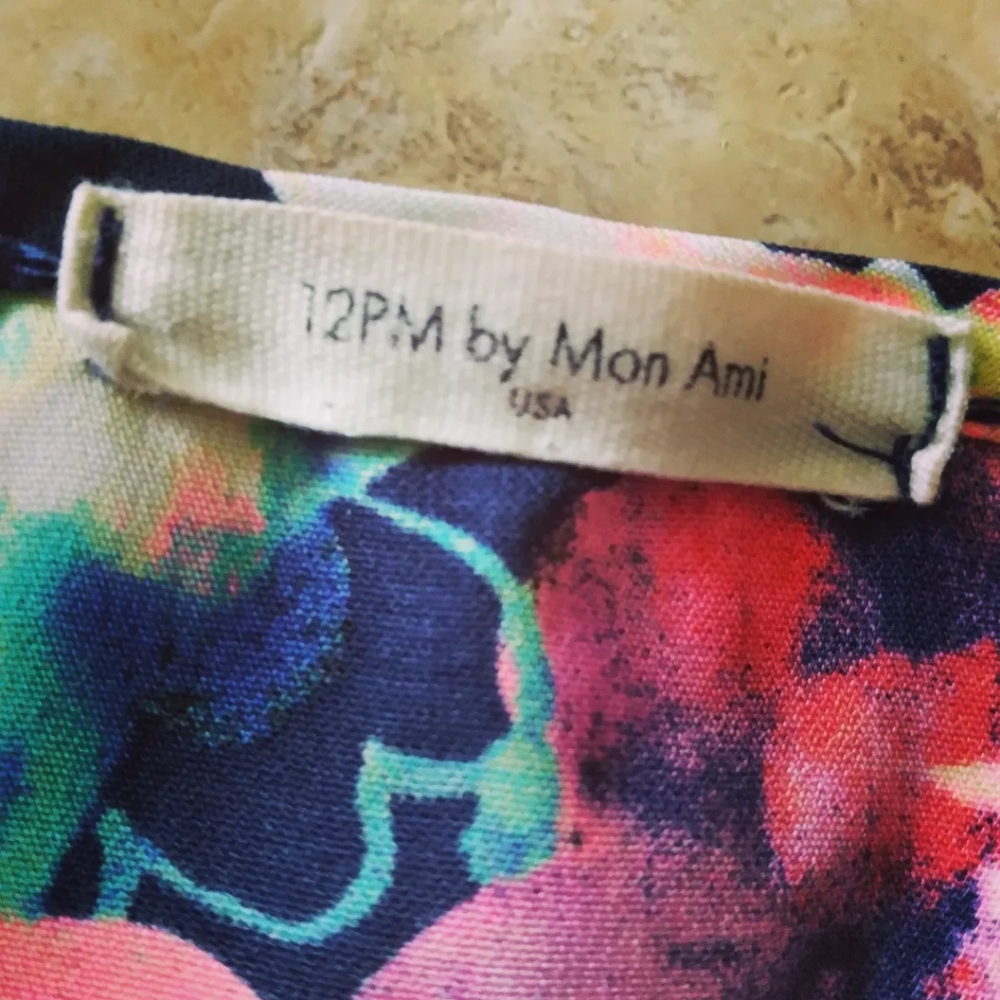 12PM by Mon Ami Bright Floral romper, size Small - Picture 7 of 8